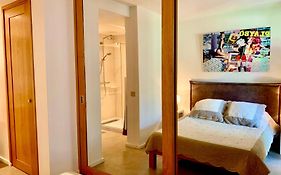 St Tropez T2 Central